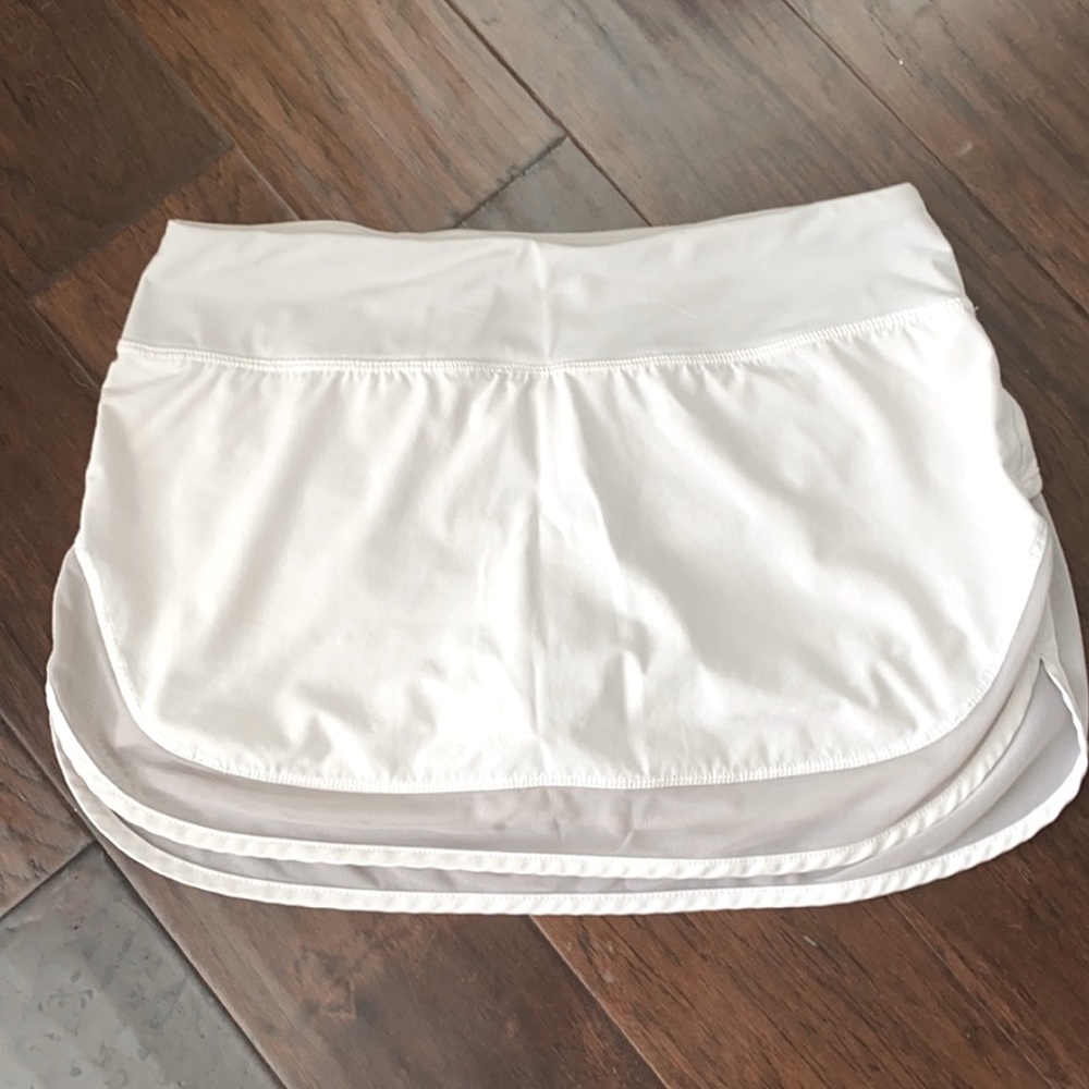 EUC! Lululemon Tennis Skirt 🎾